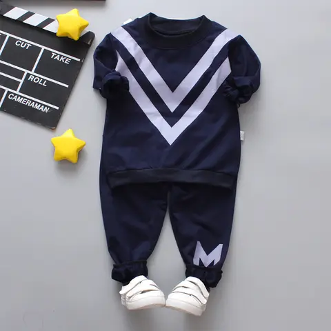 Vêtements sports pour bébé garçons