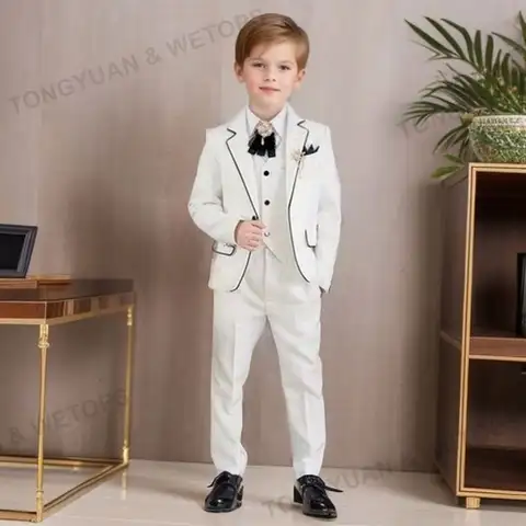 Costume pour enfants bonne qualité