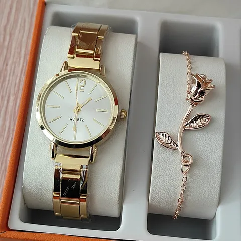 Chaude de luxe femmes rose montre de mode....