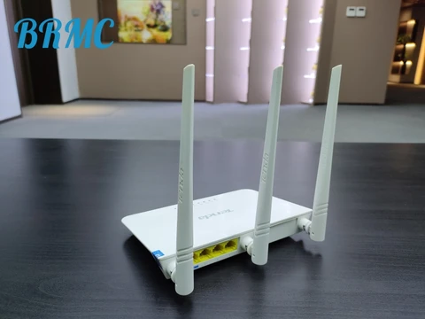 wifi F3 vous permet de naviguer en toute fluidité. Profitez d'une expérience en ligne