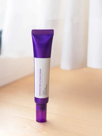 Rétinol intense advanced triple action Eye cream, soins des redules