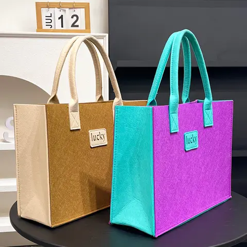 Sacs à bandoulière en feutre colorés, nouveau style, avec logo imprimé personnalisé, pour magasin, cadeau publicitaire