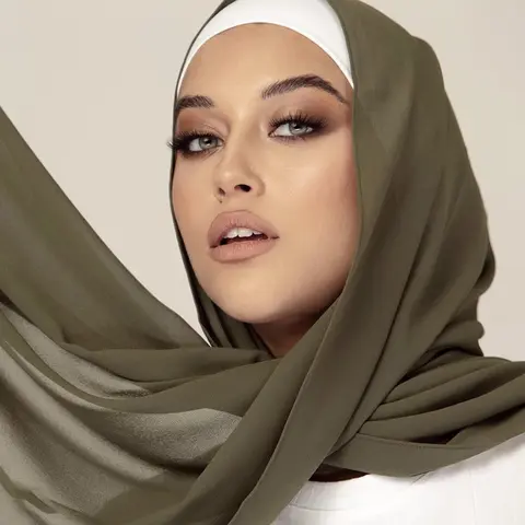 Hijab en mousseline de soie 86 couleur de qualité