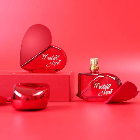 Parfum d'amour Di Xiang pour femmes.