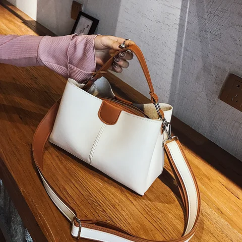 Personnalisées Sacs à main à bandoulière pour dames Seau Long en bracelet cuir Sacs fourre-tout Sacs à main de luxe pour femmes