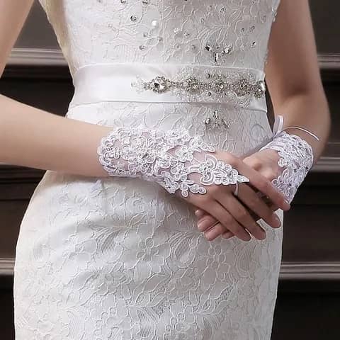 Femmes mode crochet sans doigts dentelle paillettes fleurs blanc rouge couverture de mariée