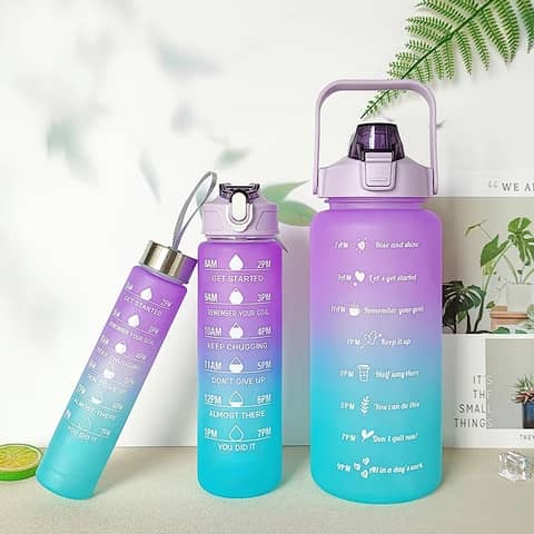 Produits écologiques durables agitateur de protéines coloré 2L bouteille d'eau motivant 900ml flacon à sippy 500ml.