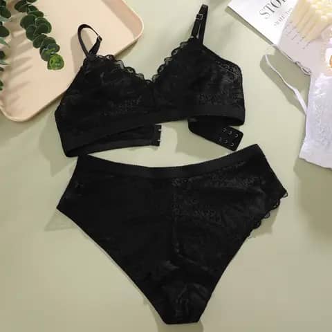 Ensemble de soutien-gorge en dentelle.