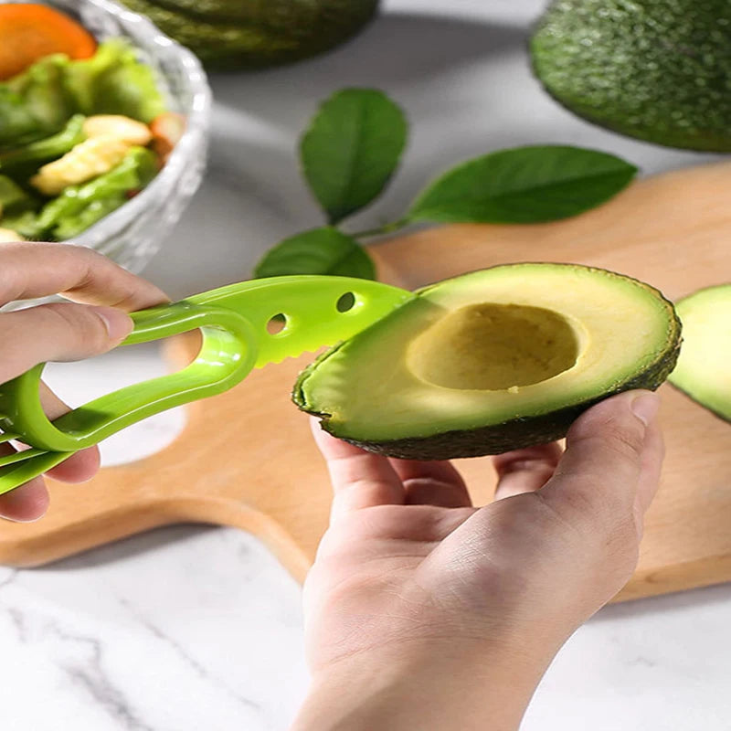 3 In 1 Avocado Slicer non-toxic Avocado Slicer Knife Fruit Peeler Three-in-one Pulp Flesh Separator Fruit Peeler Kitchen Tools