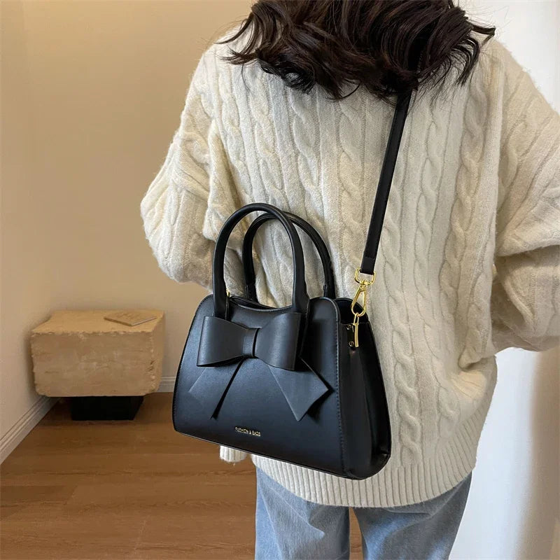 LEFTSIDE Bow Design Shoulder Bags for Women PU Leather Female New 2023 Winter Trend Korean Fashion Tote Bag Handbags and Purses