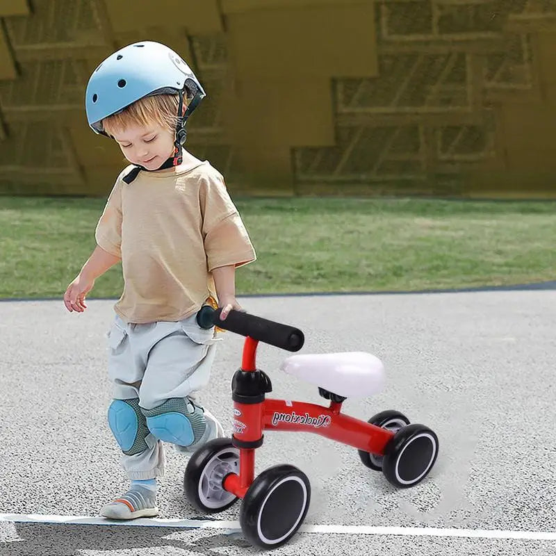 Vélo équilibre à 4 roue pour bébé