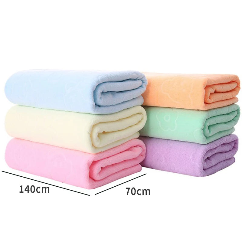 Serviette _ a TOWEL