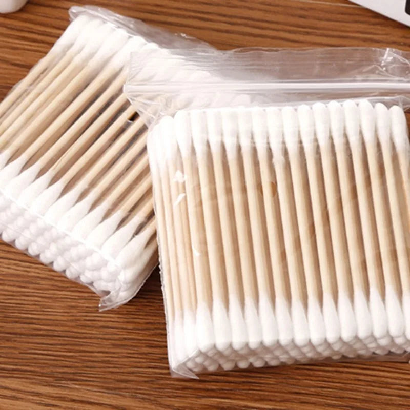 200pcs/Box Bamboo Baby Cotton Swab Wood Sticks Soft Cotton Buds Cleaning of Ears Tampons Cotonete Pampons Health Beauty