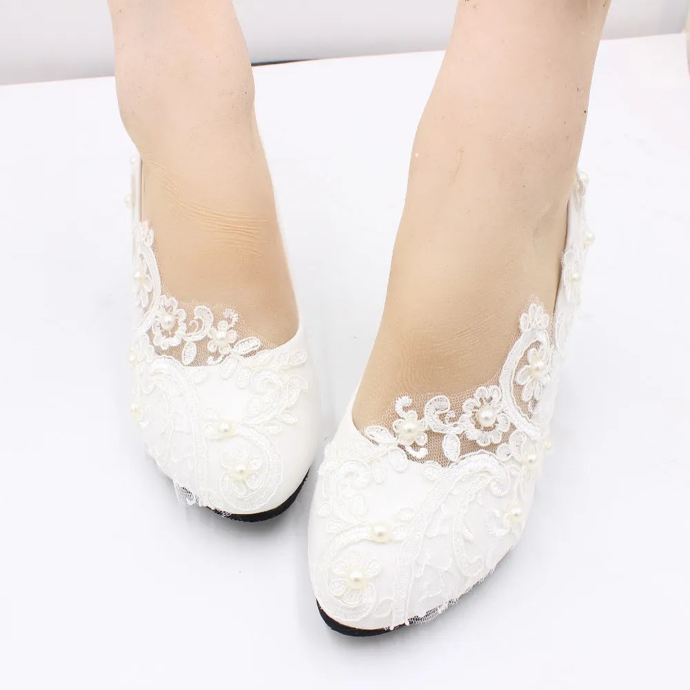 White lace large size women's shoes Bride wedding shoes Low heel bridesmaid shoes 2022 new round toe high heels BH2203