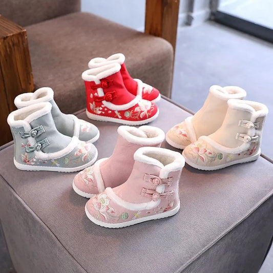 New embroidered children's winter shoes warm plush Christmas shoes baby casual shoes sports shoes girls thick-soled snow boots