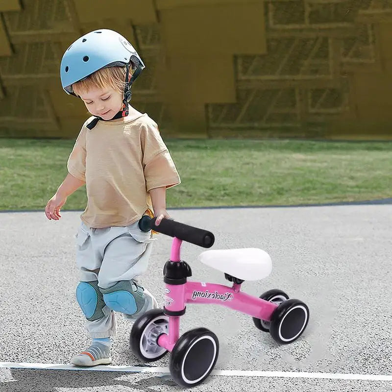 Vélo équilibre à 4 roue pour bébé