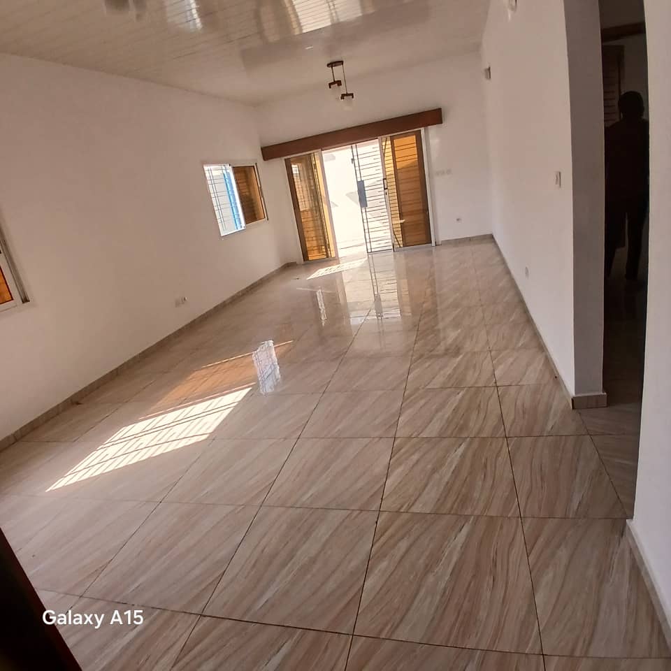 Maison a louer Abidjan Bingerville 5 pièces